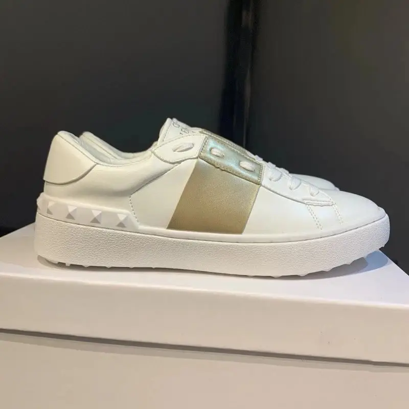 Valentino Rockstud Sneakers photo 2