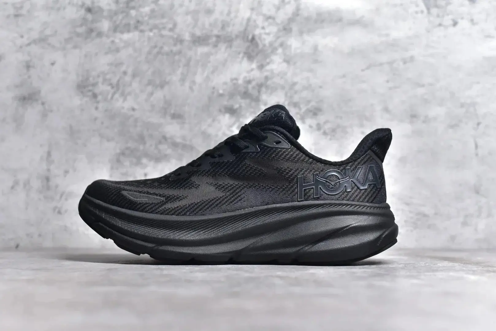 HOKA Sneakers(22 style) photo 2