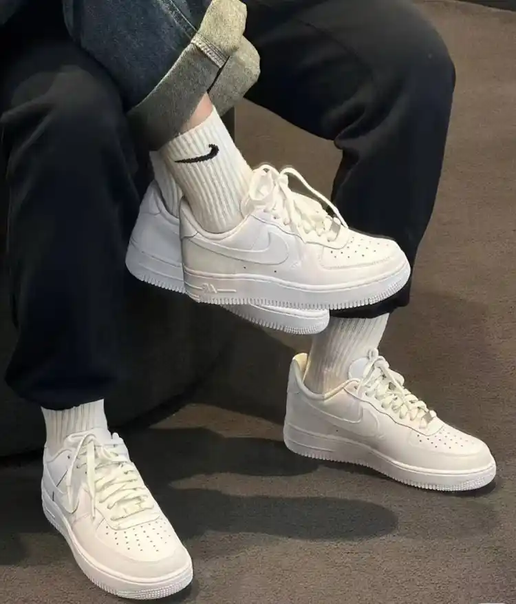 Nike Air Force 1 Sneakers [22 styles] photo 4