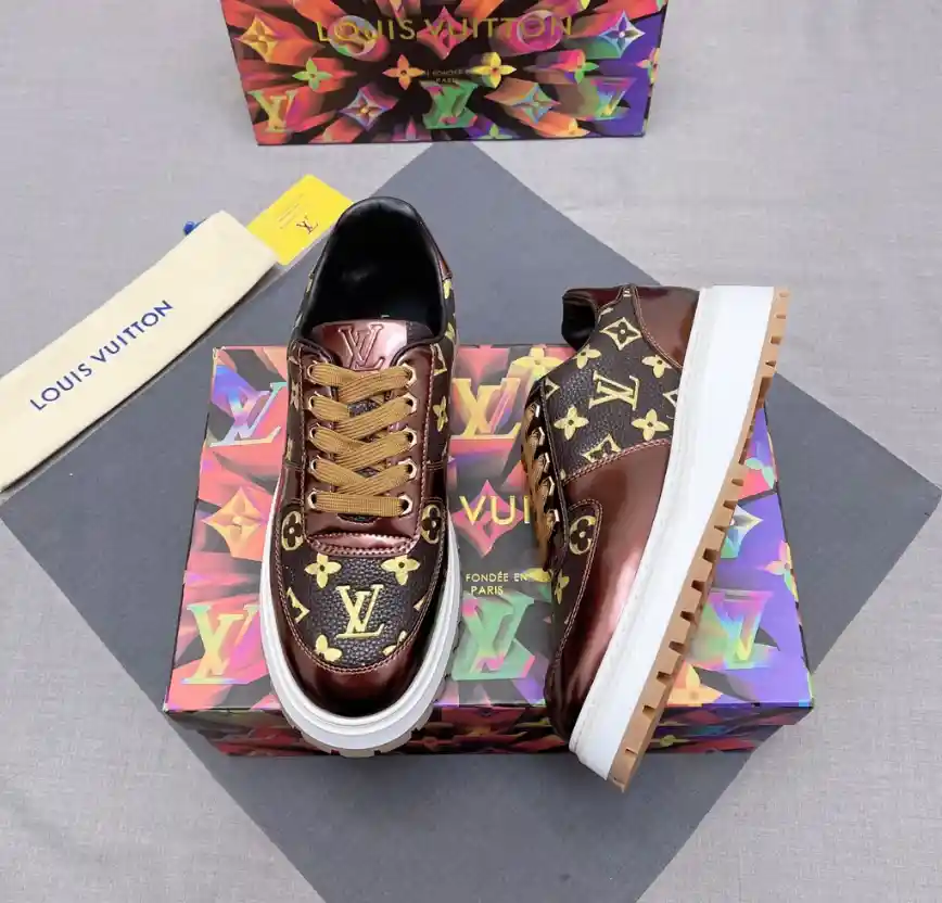 Louis Vuitton Trainer Sneakers [10 styles] photo 1