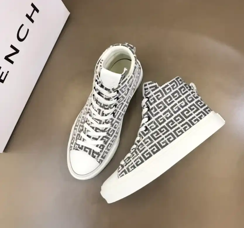 Givenchy shoes photo 1