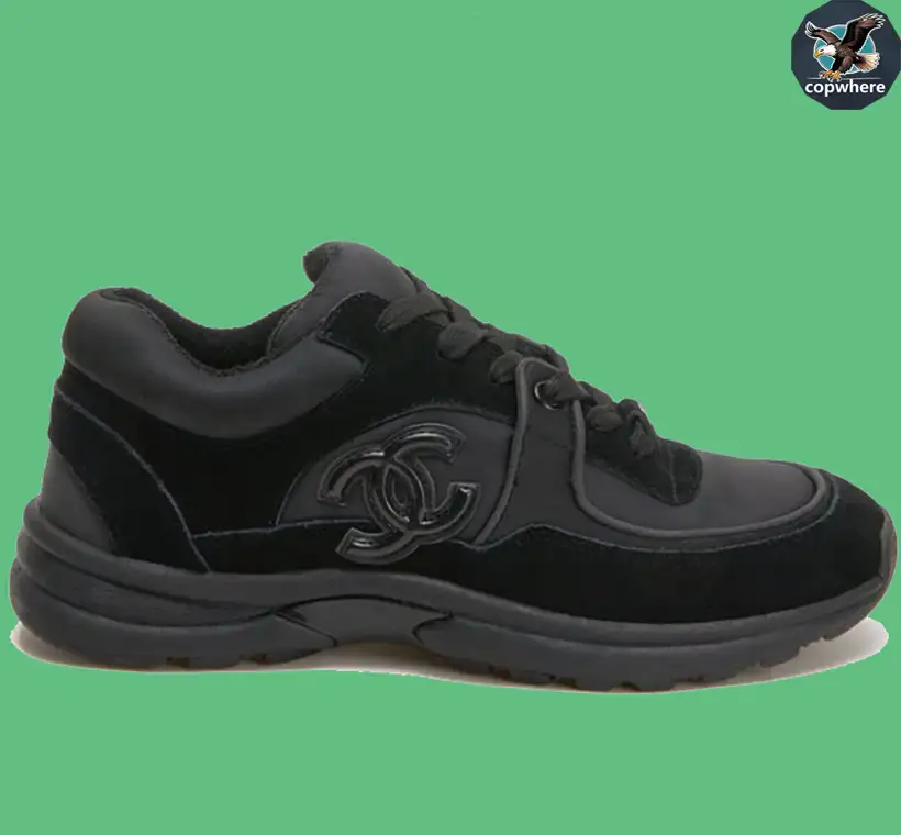 Chanel sneakers photo 1