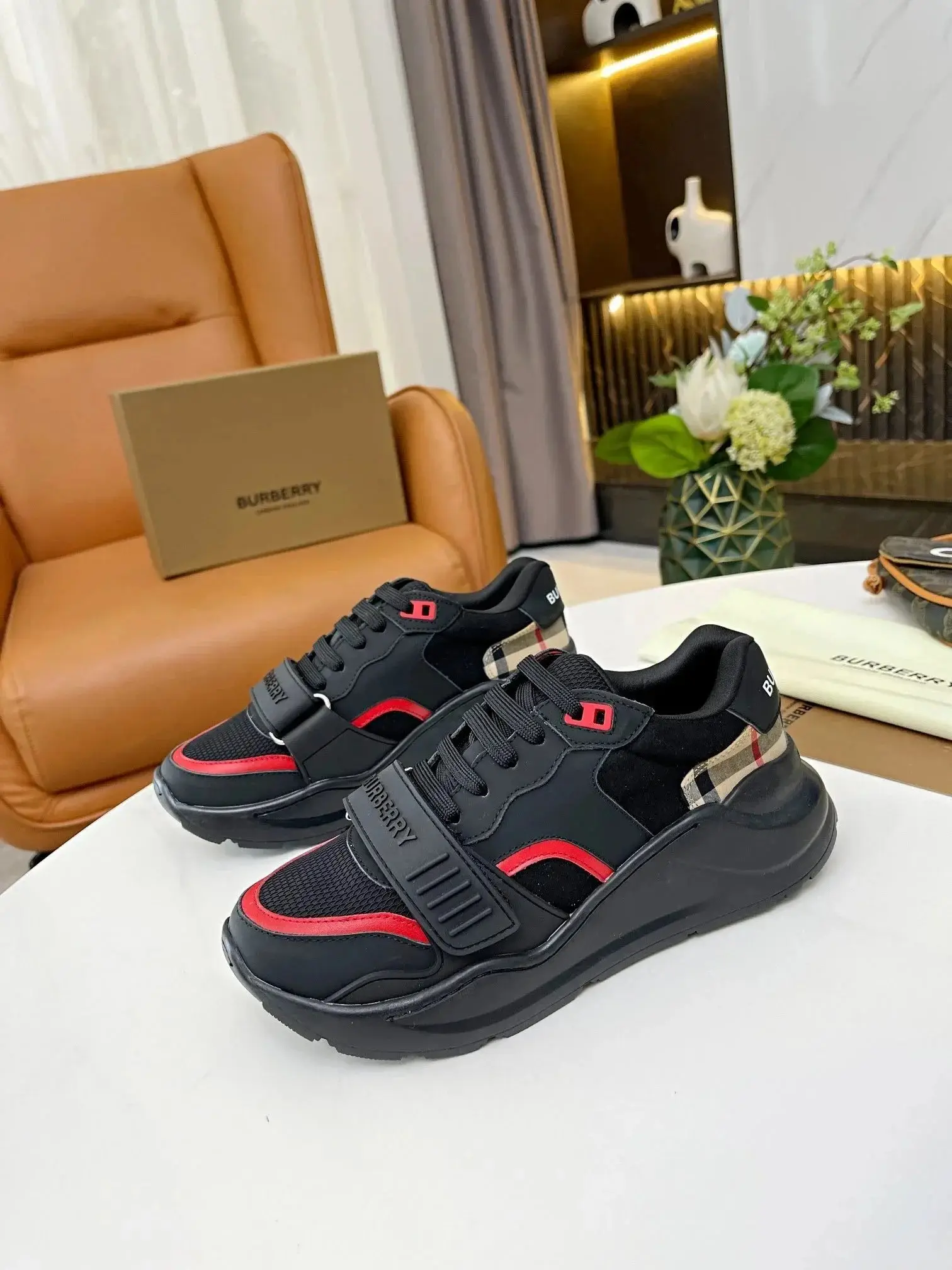 Burberry shoes (40 styles) photo 5