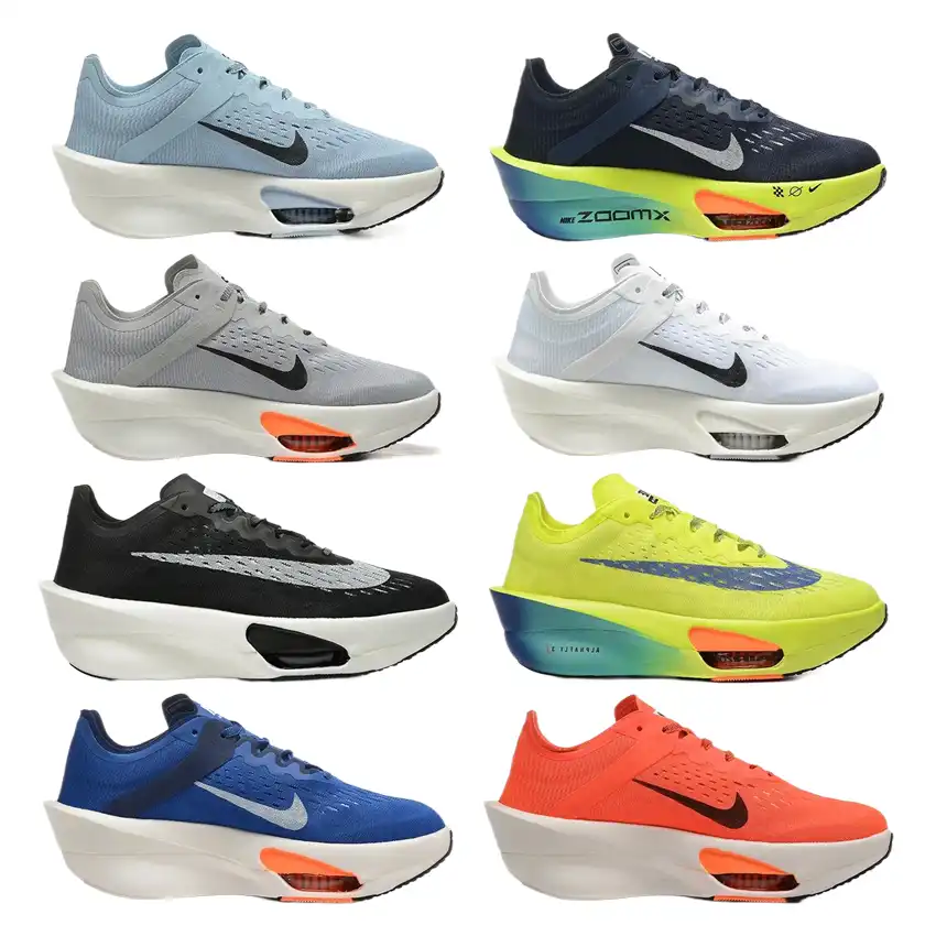 Nike Sneakers photo 1