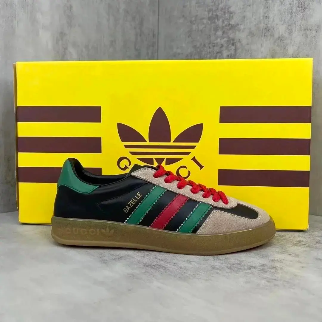 Gucci Gazelle Sneakers photo 5