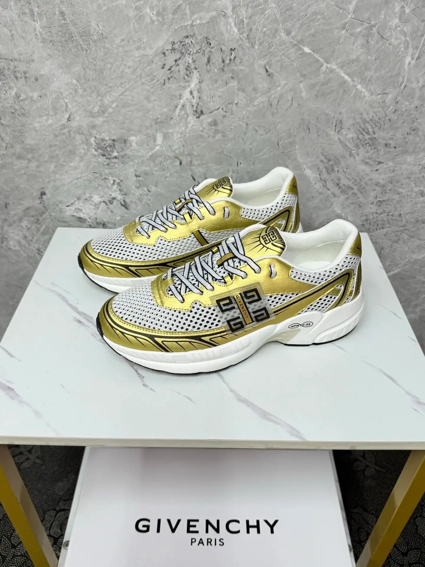 Givenchy Chunky Sneakers [40 styles] photo 5