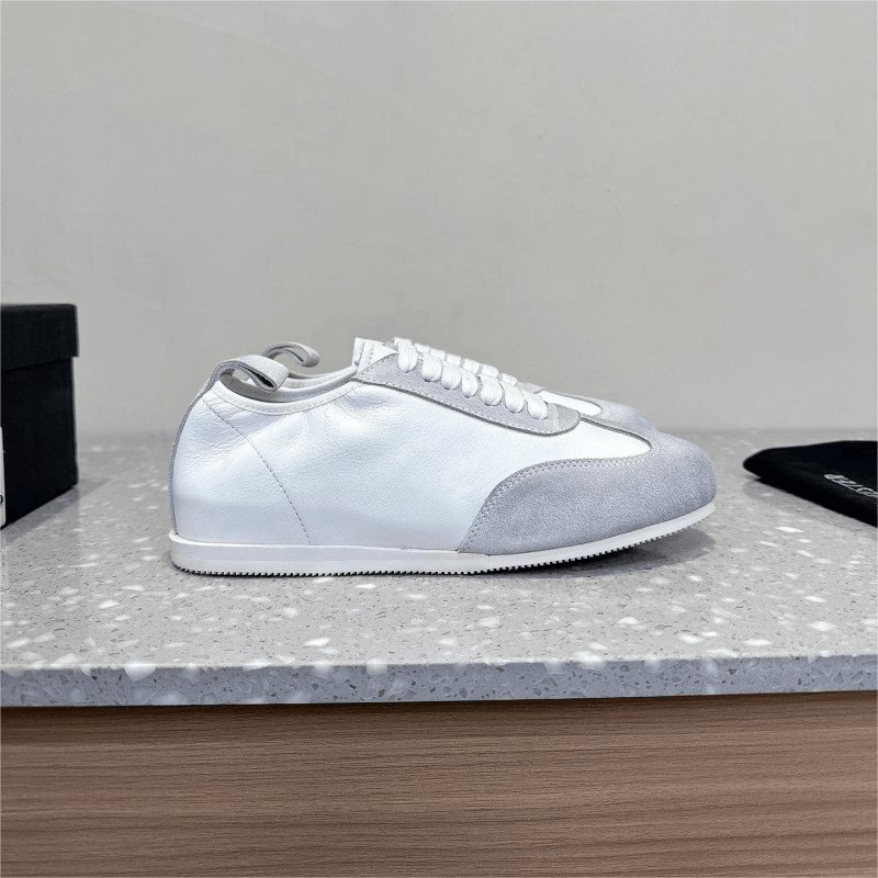 Design Chunky Sneakers [2 styles] photo 1