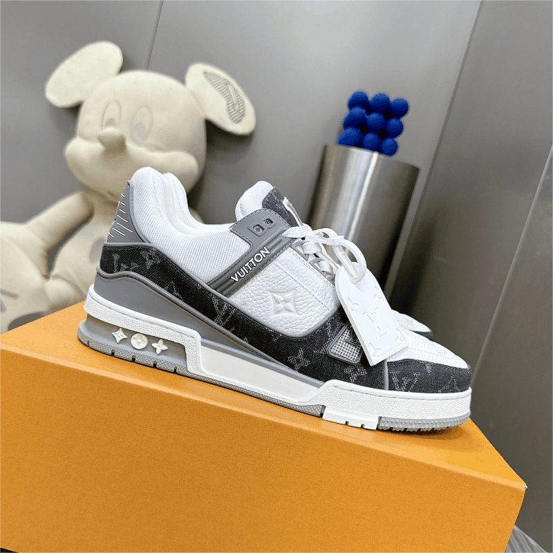 Louis Vuitton Chunky Sneakers [35 styles] photo 1
